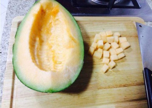 吉安新鲜哈密瓜怎么吃,吉安新鲜哈密瓜的多样食法探索